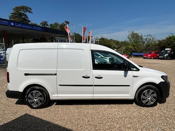 Used Volkswagen Caddy Maxi 2017 for sale - 79598219: Photo
