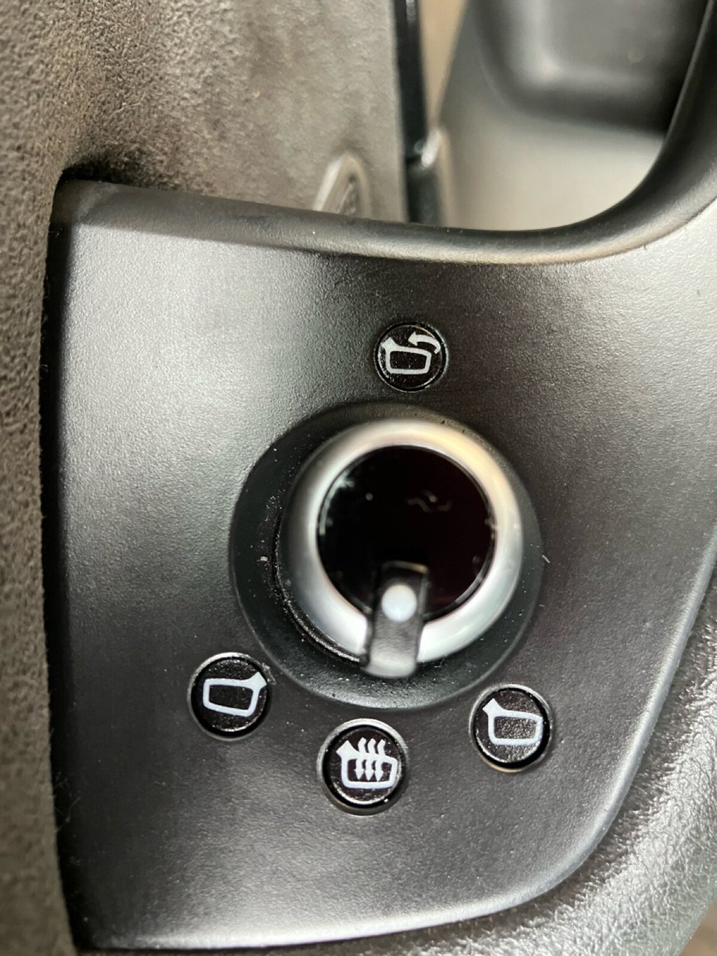 Used Audi A6 2015 for sale - 77890831: Photo 25