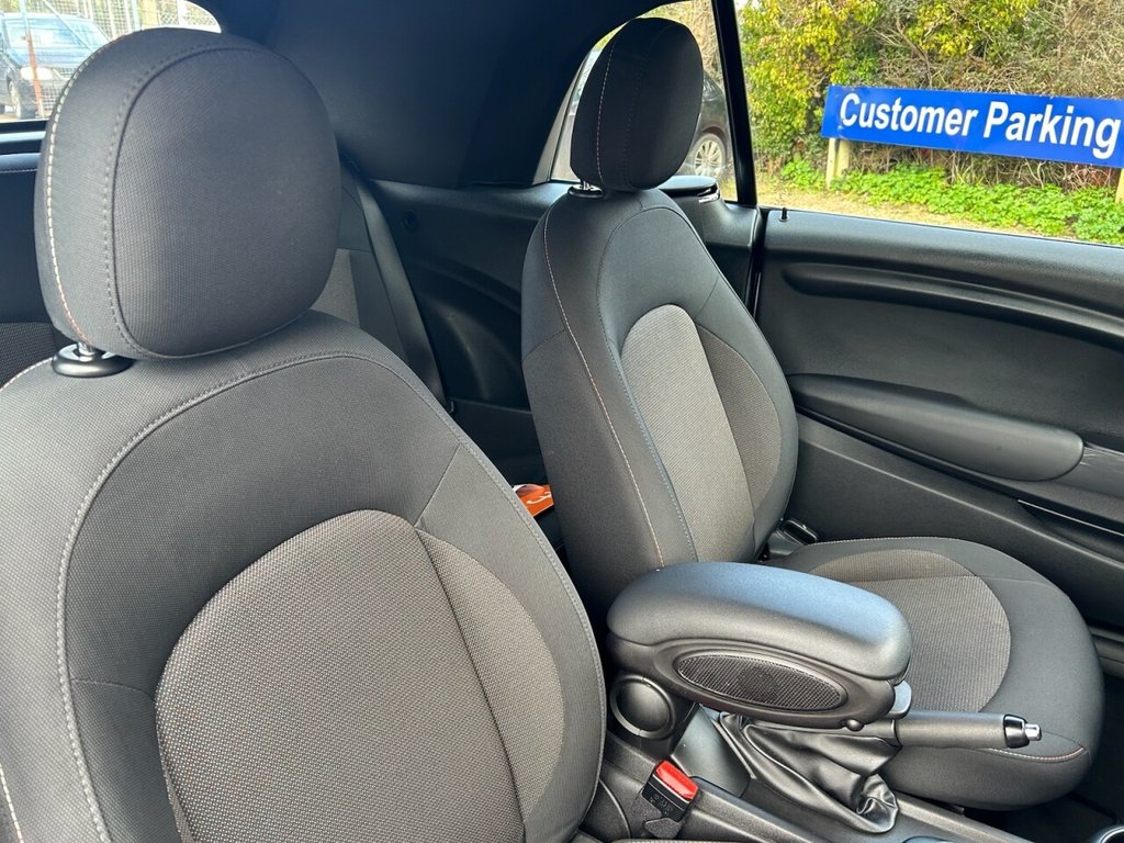 Used MINI Convertible 2016 for sale - 77890950: Photo 19