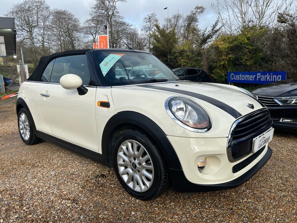 Used MINI Convertible 2016 for sale - 77890950: Photo 2