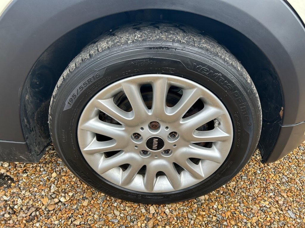 Used MINI Convertible 2016 for sale - 77890950: Photo 38