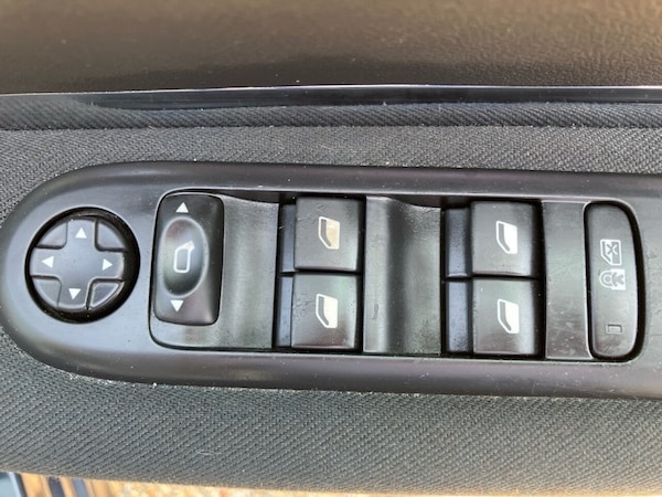 Used Peugeot 3008 2013 for sale - 75685173: Photo 23