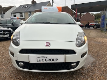Used Fiat Punto 2015 for sale - 76654729: Photo