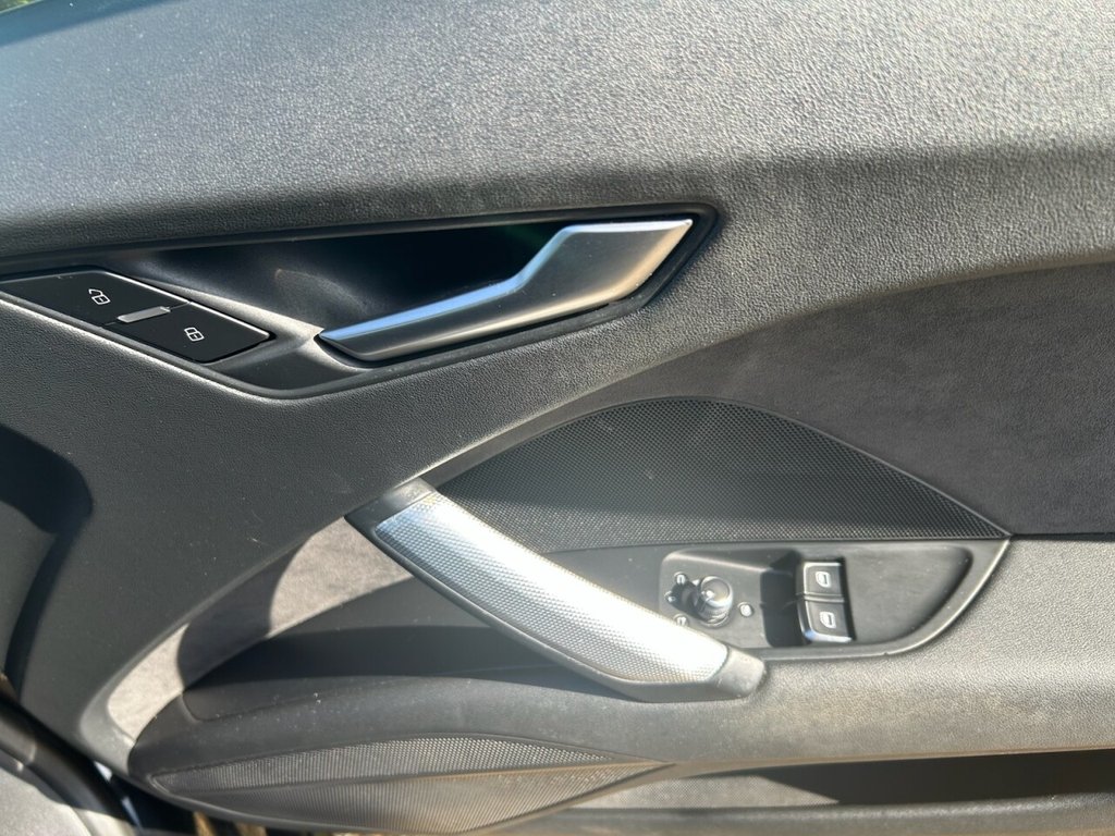 Used Audi TT 2016 for sale - 77890775: Photo 16