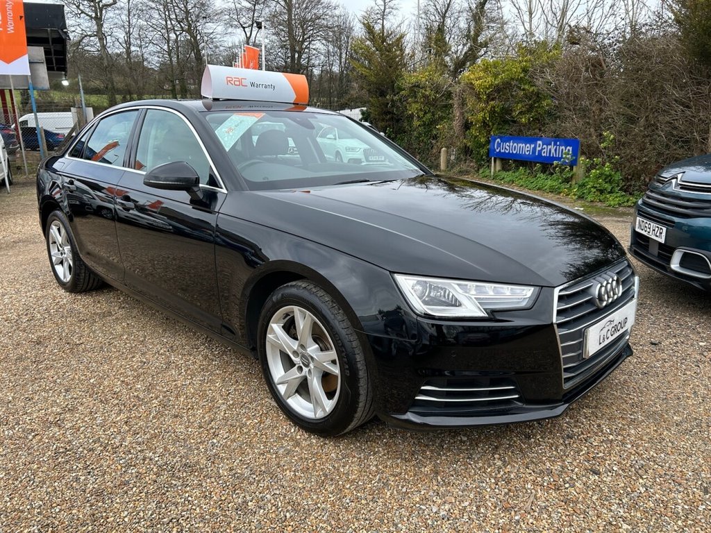 Used Audi A4 2018 for sale - 77890894: Photo 2