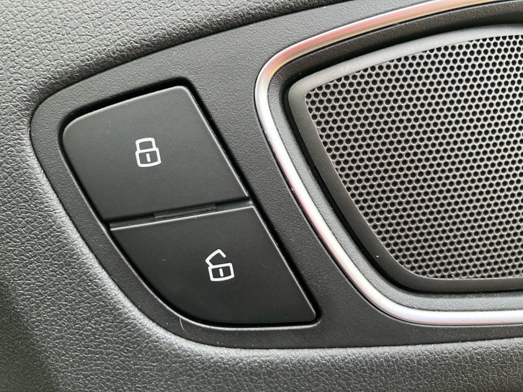 Used Audi A1 2017 for sale - 77241631: Photo 35