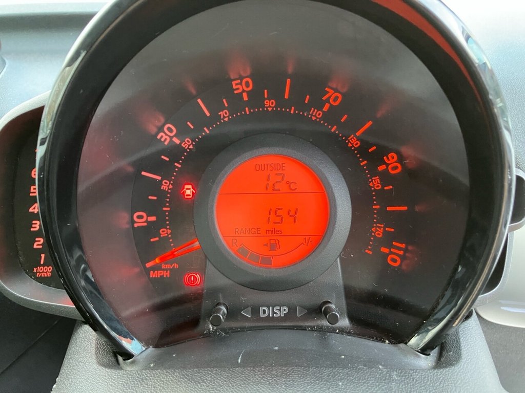 Used Toyota AYGO 2017 for sale - 77890839: Photo 26