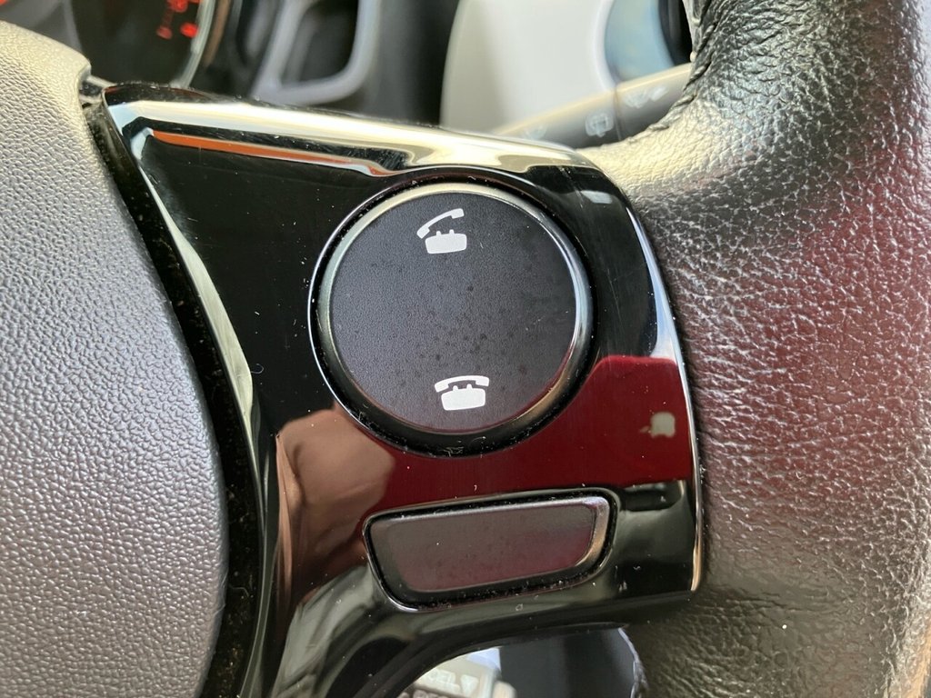 Used Toyota AYGO 2017 for sale - 77890839: Photo 28