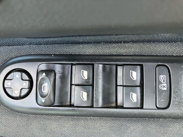Used Peugeot 3008 2013 for sale - 76185335: Photo 27
