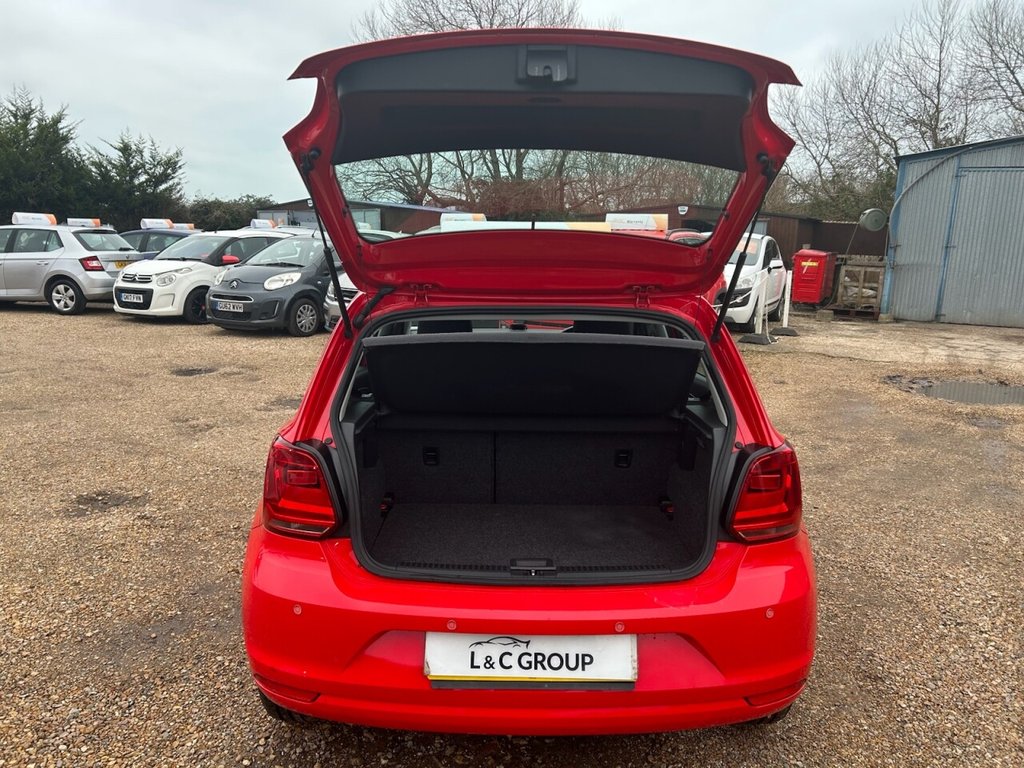 Used Volkswagen Polo 2014 for sale - 77236628: Photo 13