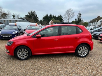 Used Volkswagen Polo 2014 for sale - 77236628: Photo