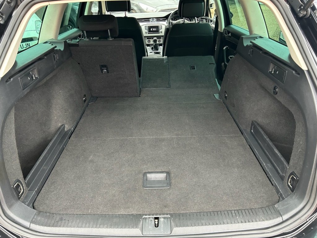 Used Volkswagen Passat 2015 for sale - 77007133: Photo 28