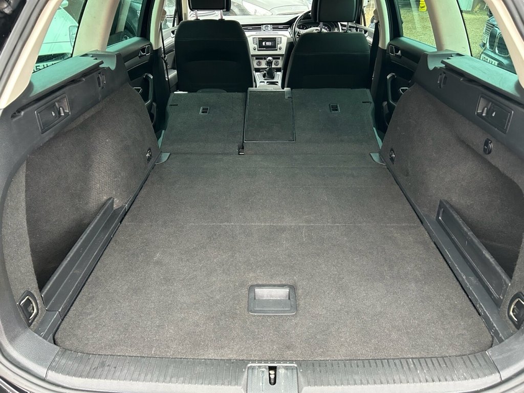 Used Volkswagen Passat 2015 for sale - 77007133: Photo 29