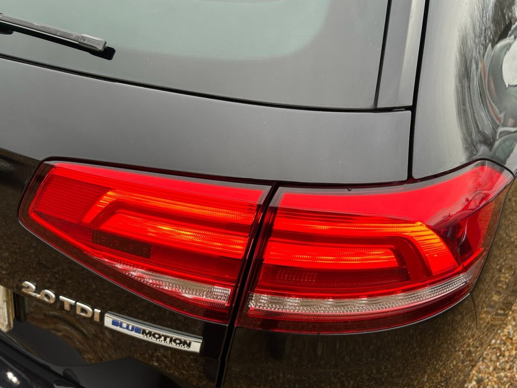 Used Volkswagen Passat 2015 for sale - 77007133: Photo 32