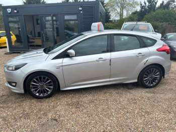 Used Ford Focus 2016 for sale - 74542110: Photo