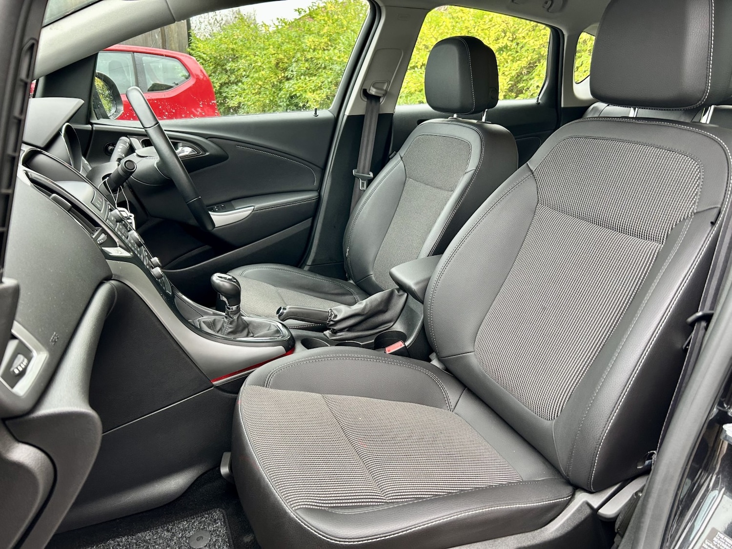 Used Vauxhall Astra 2013 for sale - 77027976: Photo 10