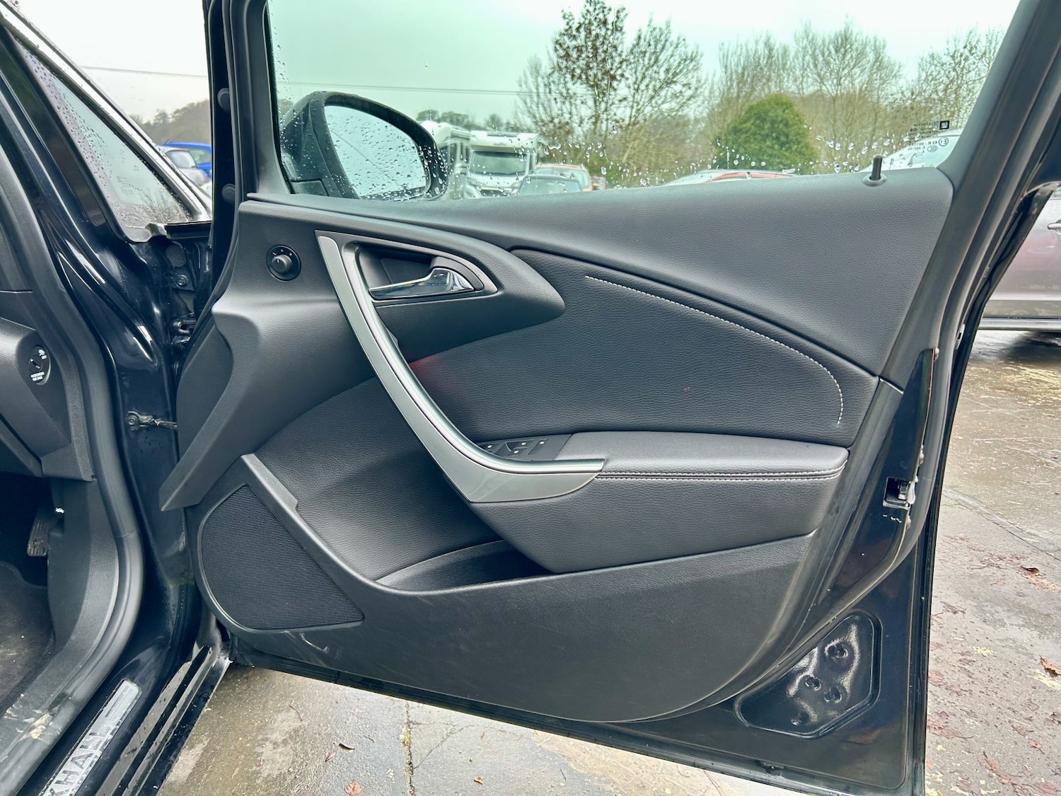 Used Vauxhall Astra 2013 for sale - 77027976: Photo 22