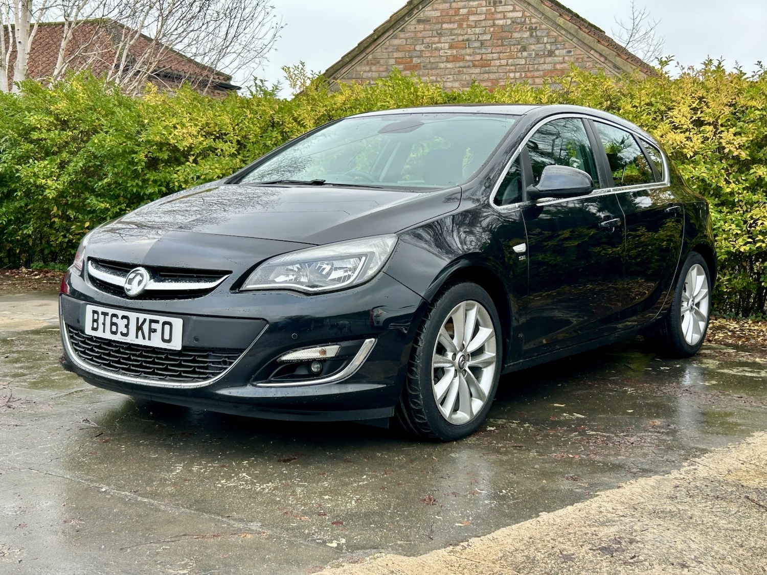 Used Vauxhall Astra 2013 for sale - 77027976: Photo 3
