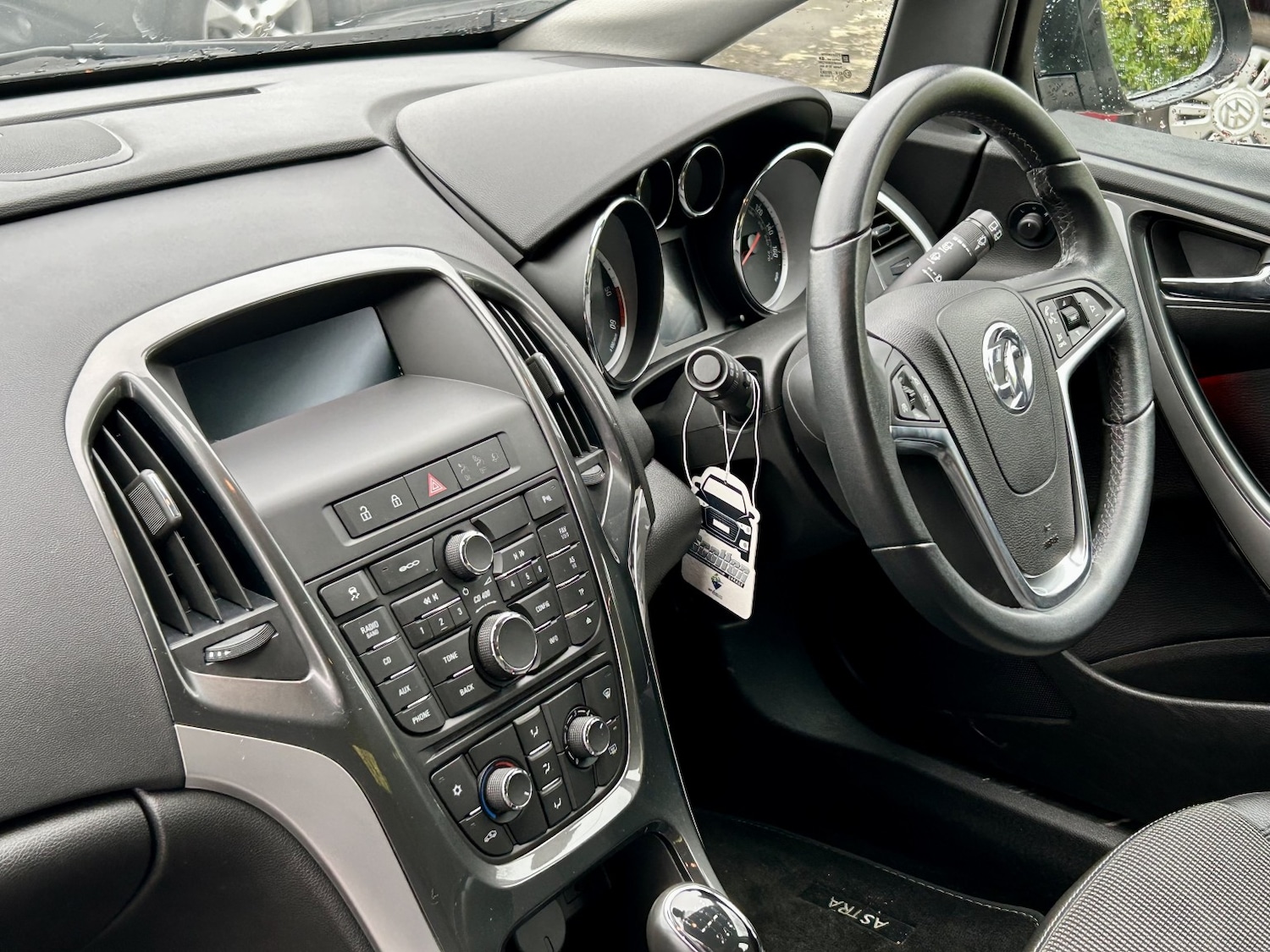 Used Vauxhall Astra 2013 for sale - 77027976: Photo 9