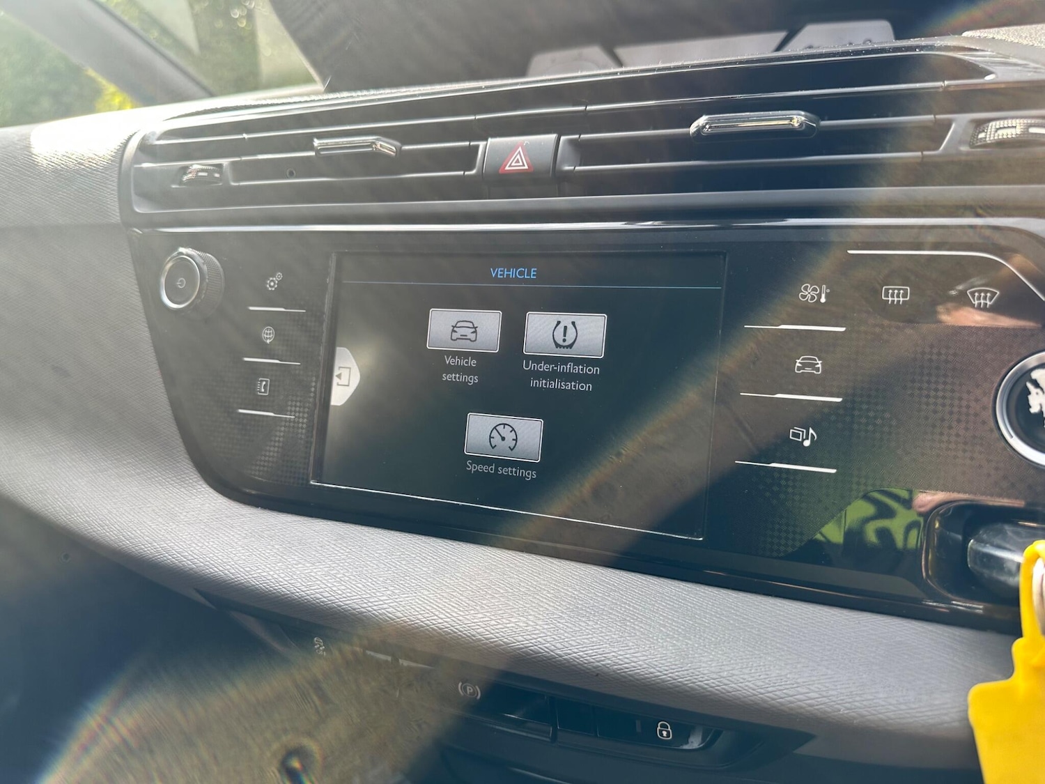 Used Citroen C4 Grand Picasso 2015 for sale - 76360630: Photo 38
