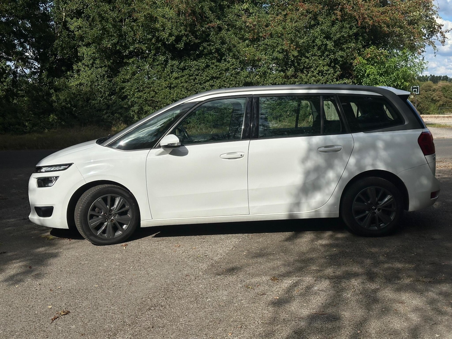 Used Citroen C4 Grand Picasso 2015 for sale - 76360630: Photo 4