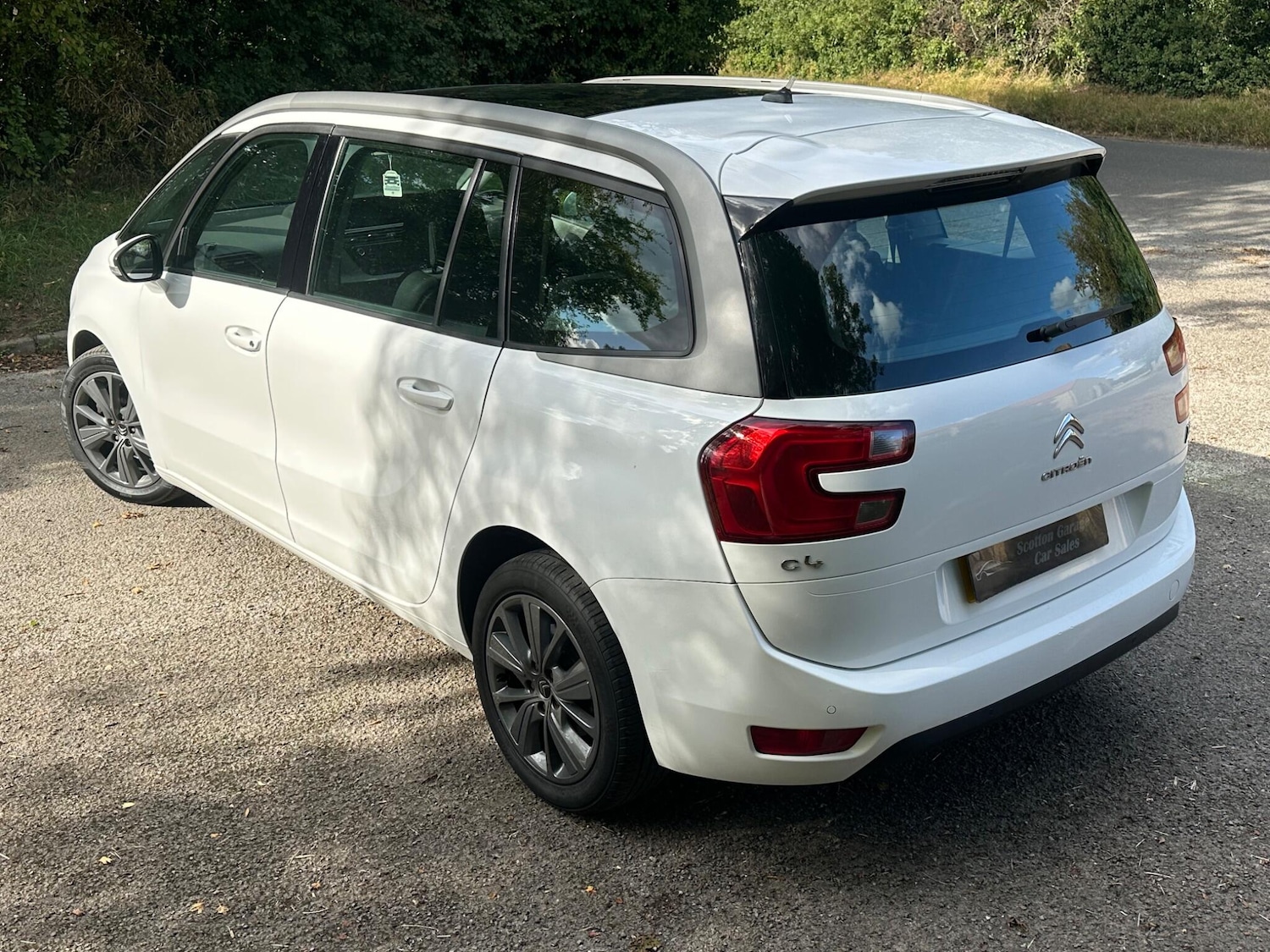 Used Citroen C4 Grand Picasso 2015 for sale - 76360630: Photo 5