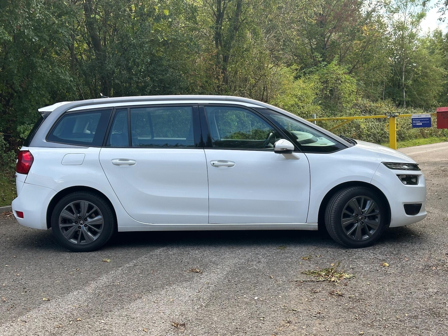 Used Citroen C4 Grand Picasso 2015 for sale - 76360630: Photo 8