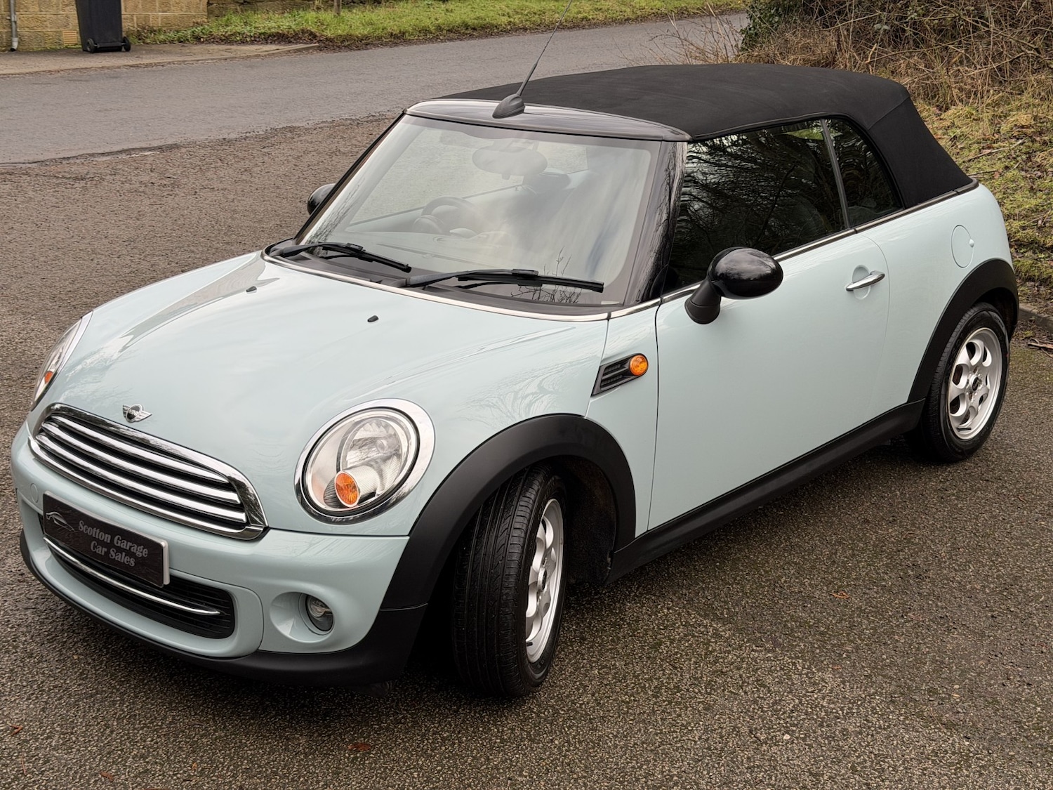 Used MINI Convertible 2013 for sale - 77759010: Photo 28