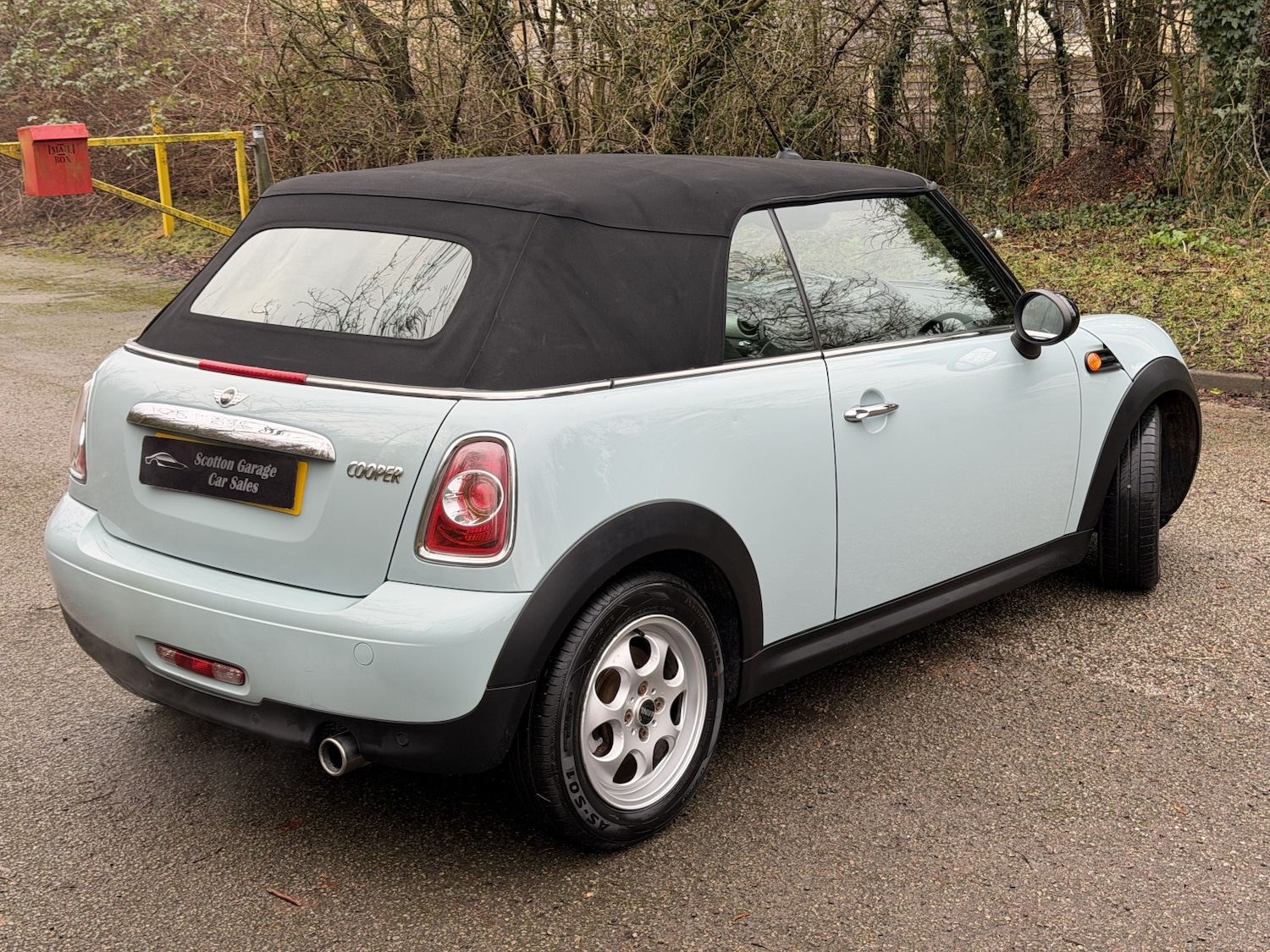 Used MINI Convertible 2013 for sale - 77759010: Photo 30