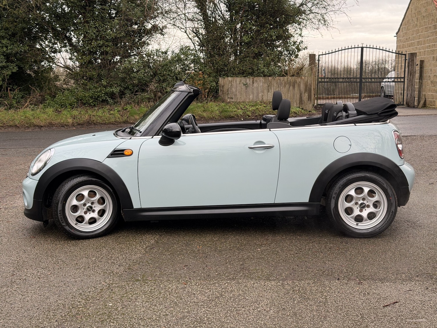 Used MINI Convertible 2013 for sale - 77759010: Photo 4