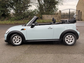 Used MINI Convertible 2013 for sale - 77759010: Photo