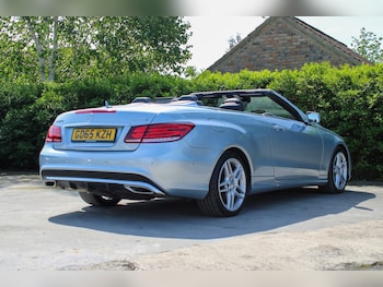 Used Mercedes-Benz E Class 2015 for sale - 78674164: Photo