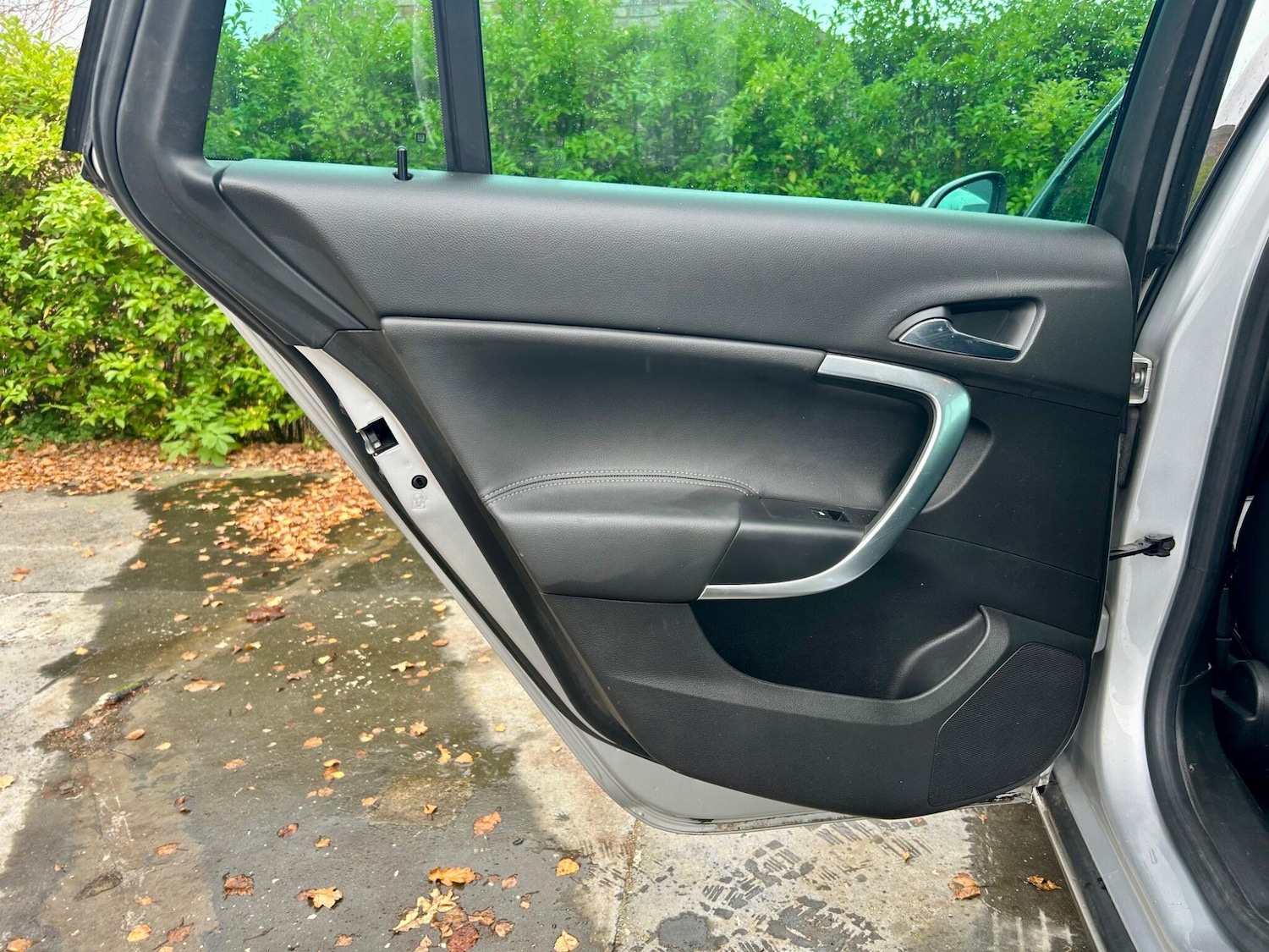 Used Vauxhall Insignia 2010 for sale - 76613289: Photo 21