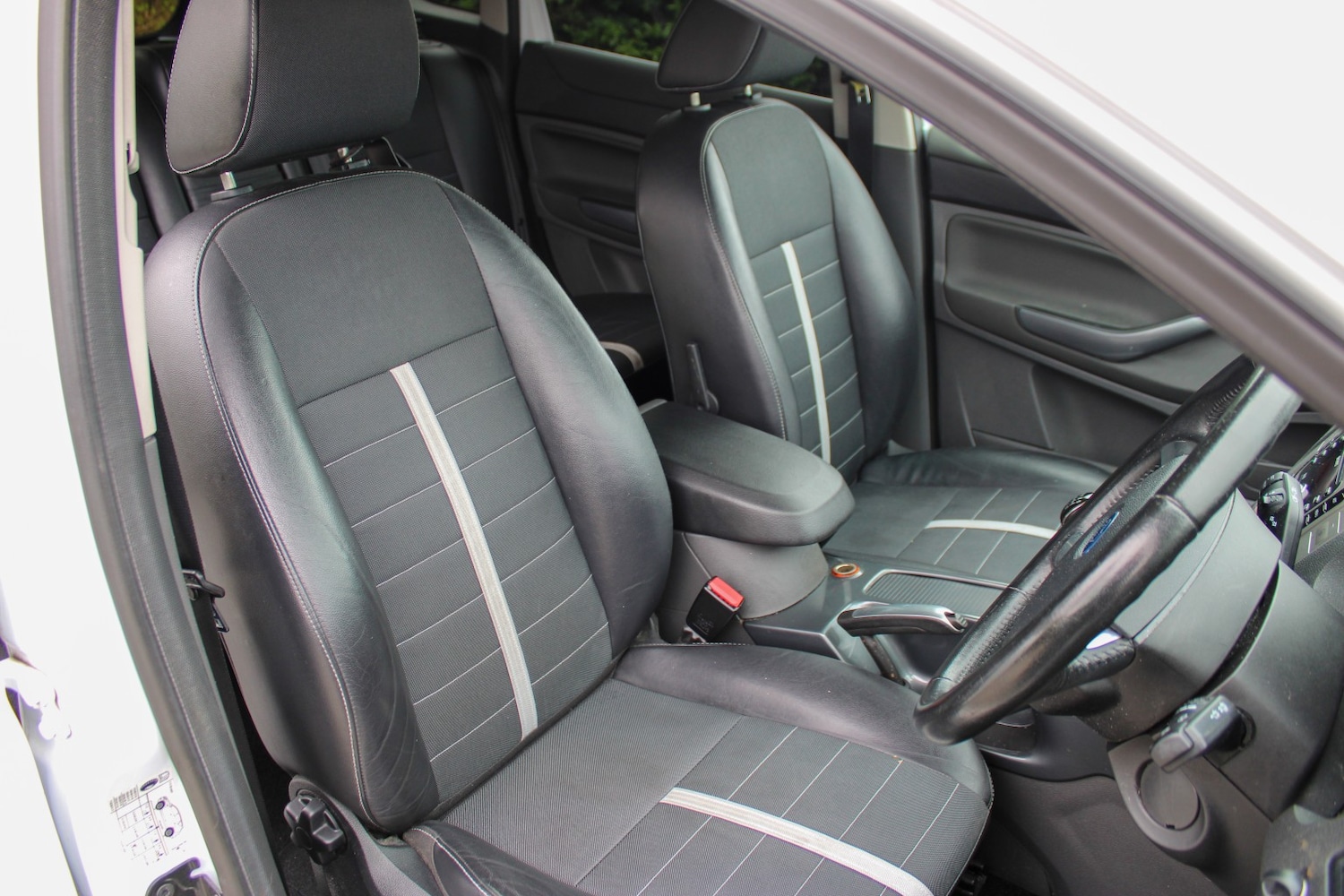 Used Ford Kuga 2012 for sale - 78098145: Photo 10