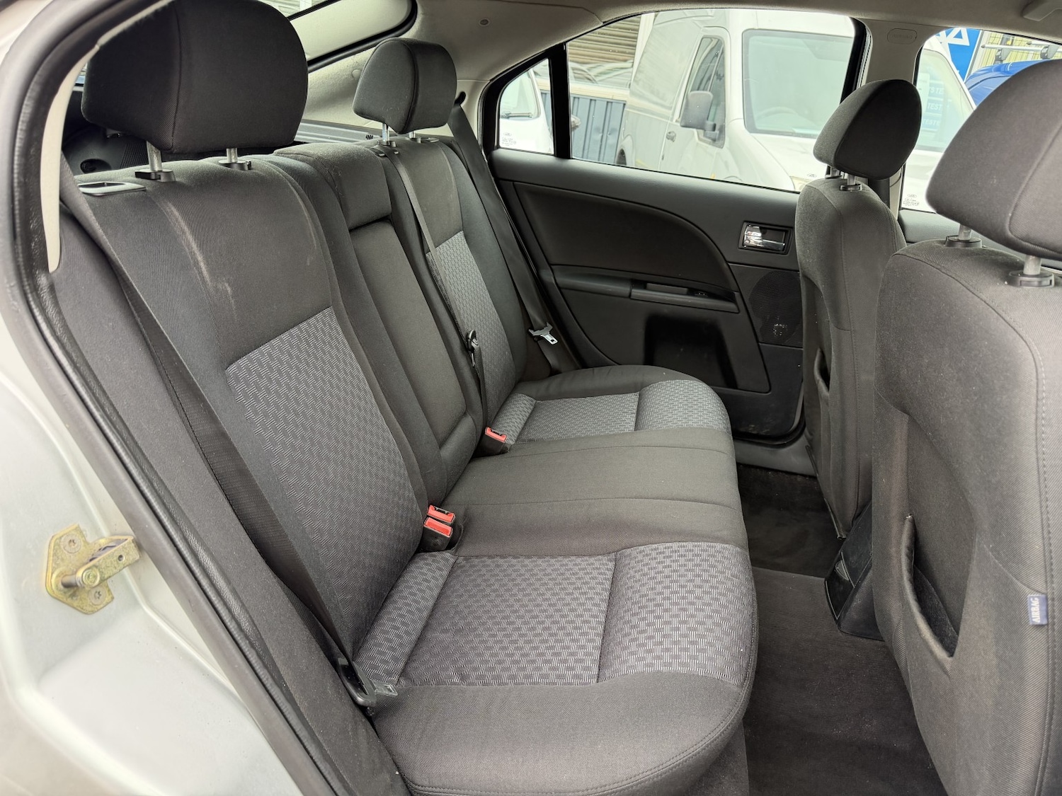 Used Ford Mondeo 2004 for sale - 77931246: Photo 10