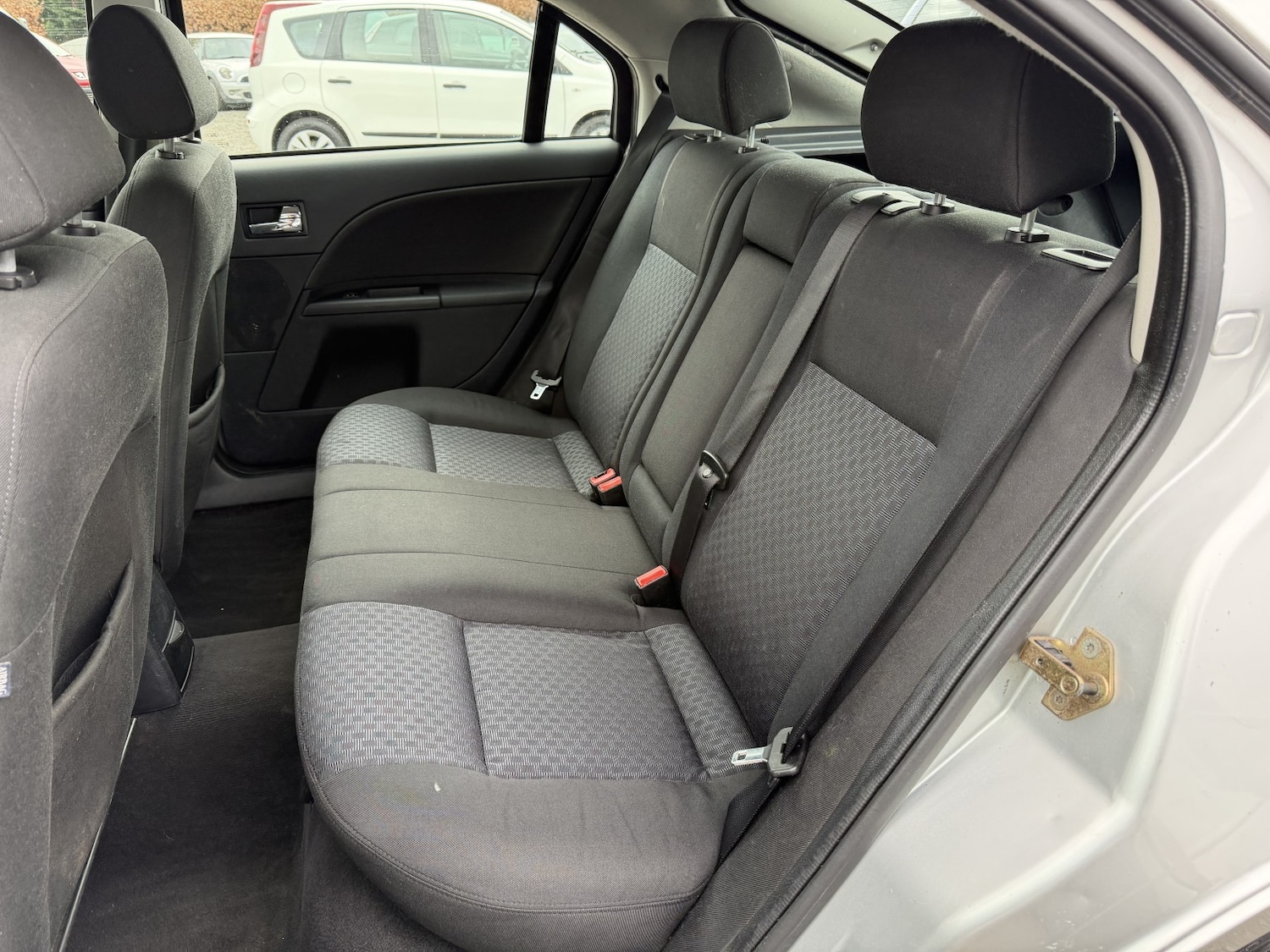 Used Ford Mondeo 2004 for sale - 77931246: Photo 12