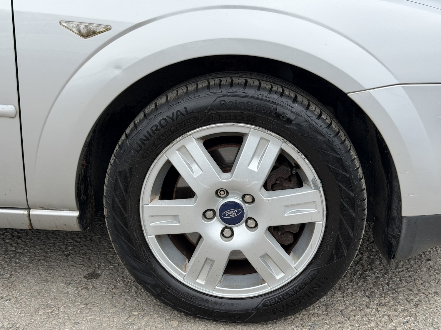 Used Ford Mondeo 2004 for sale - 77931246: Photo 19