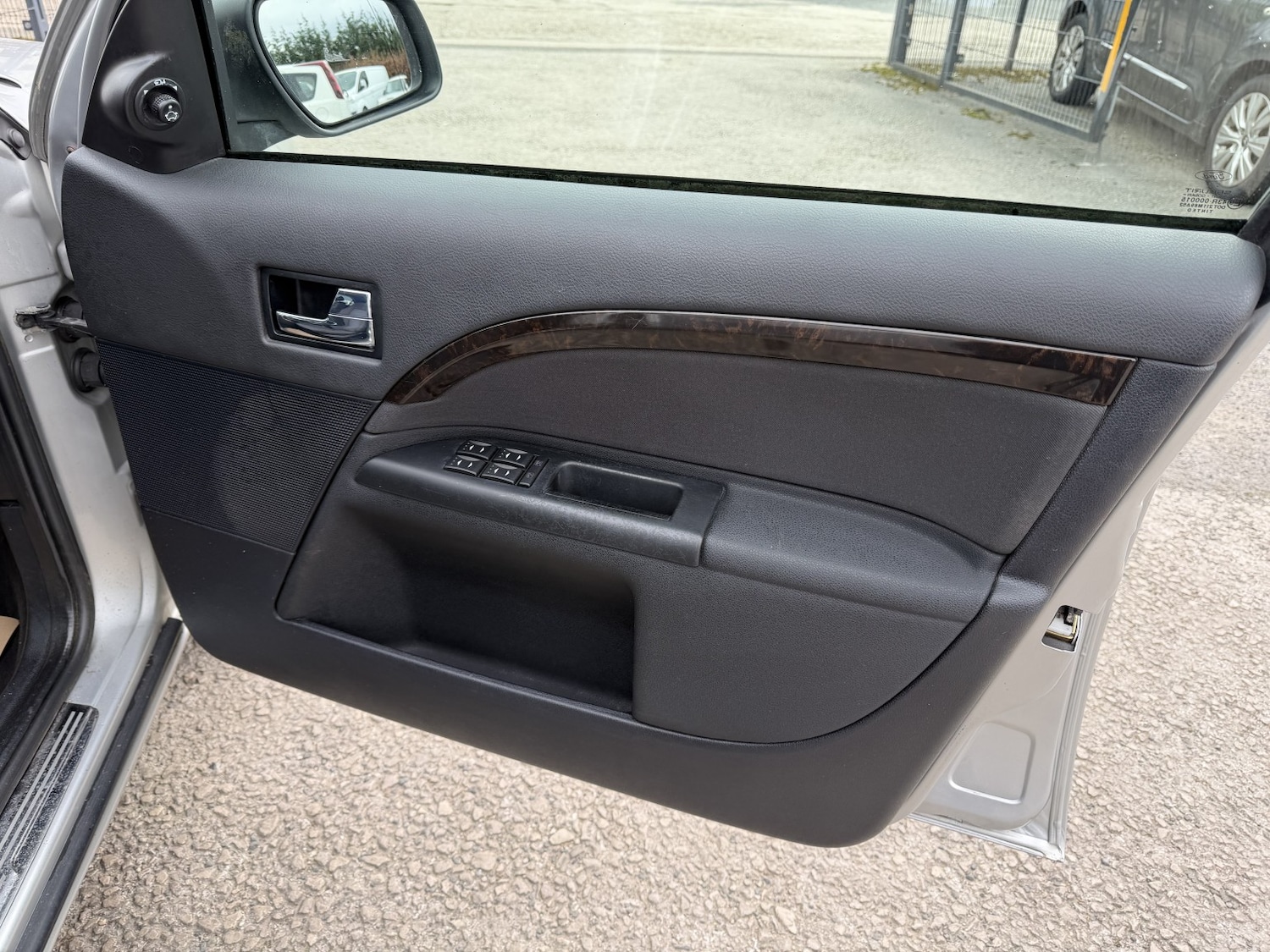 Used Ford Mondeo 2004 for sale - 77931246: Photo 25