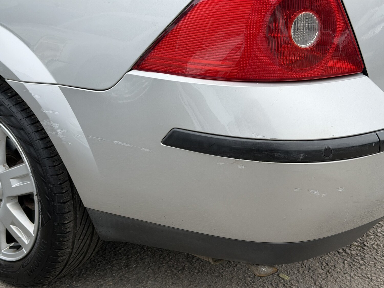 Used Ford Mondeo 2004 for sale - 77931246: Photo 35