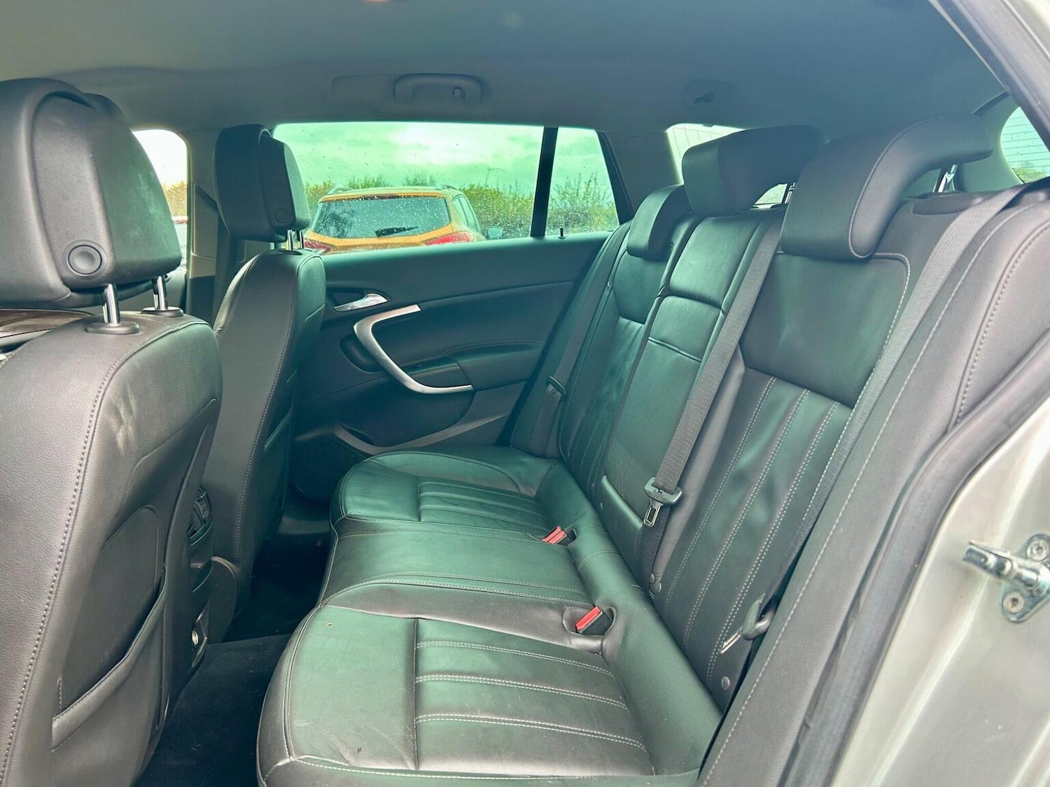 Used Vauxhall Insignia 2010 for sale - 76877441: Photo 12