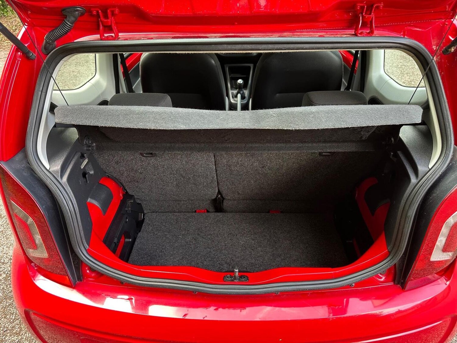 Used Volkswagen up! 2015 for sale - 76877462: Photo 13