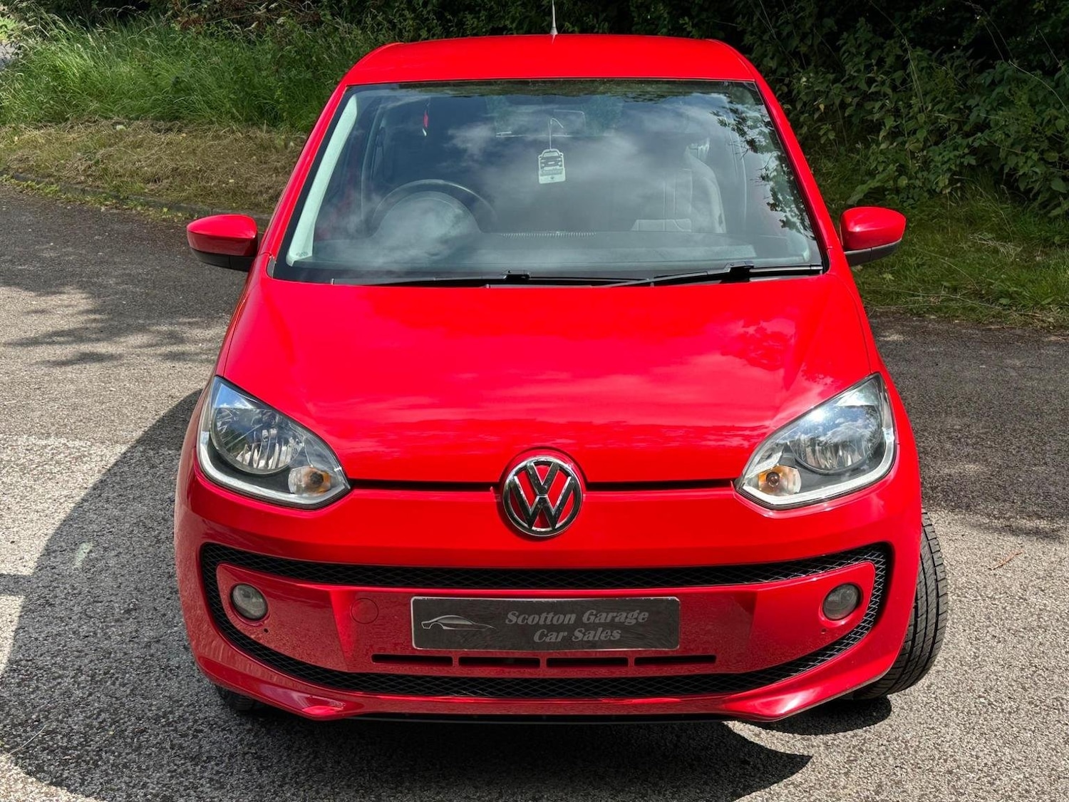 Used Volkswagen up! 2015 for sale - 76877462: Photo 2