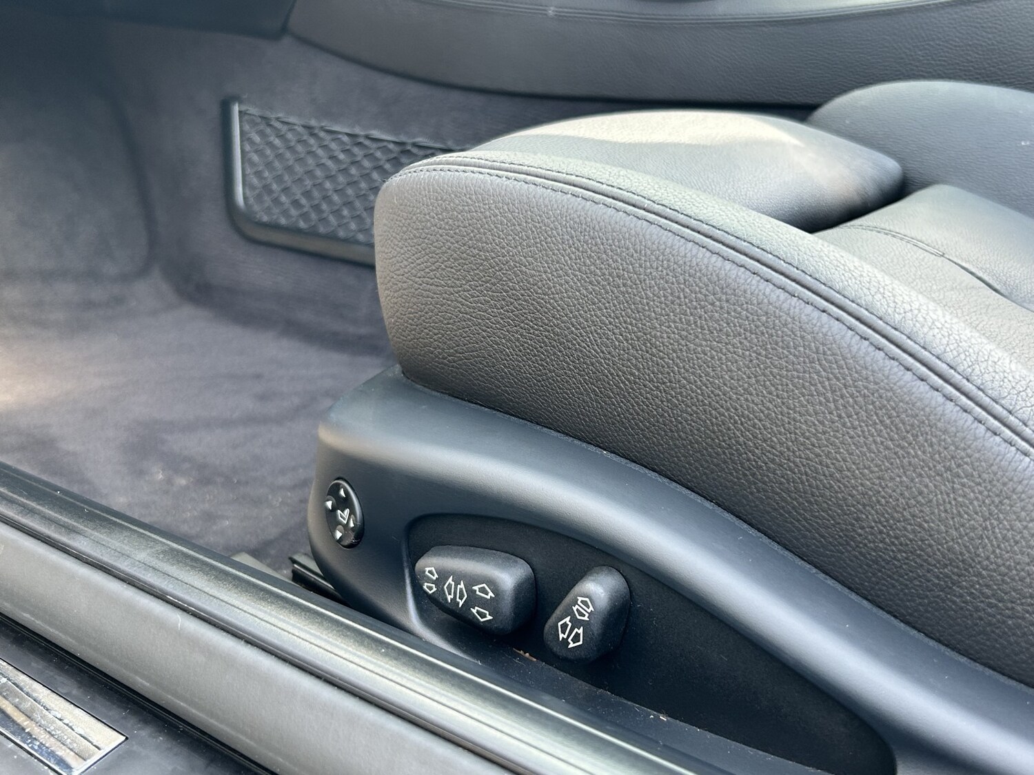 Used BMW 6 Series 2009 for sale - 77572776: Photo 28