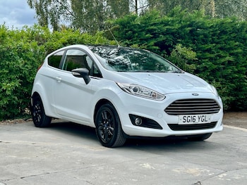 Used Ford Fiesta 2016 for sale - 75720057: Photo
