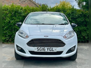 Used Ford Fiesta 2016 for sale - 75720057: Photo