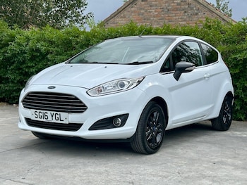 Used Ford Fiesta 2016 for sale - 75720057: Photo