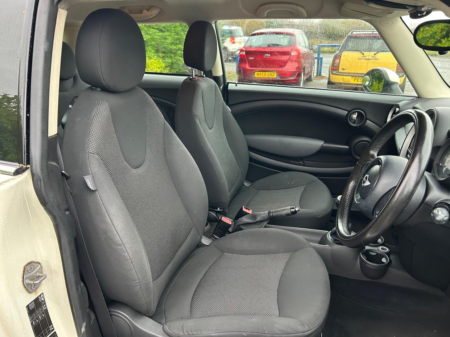 Used MINI Hatch 2011 for sale - 76765570: Photo 11