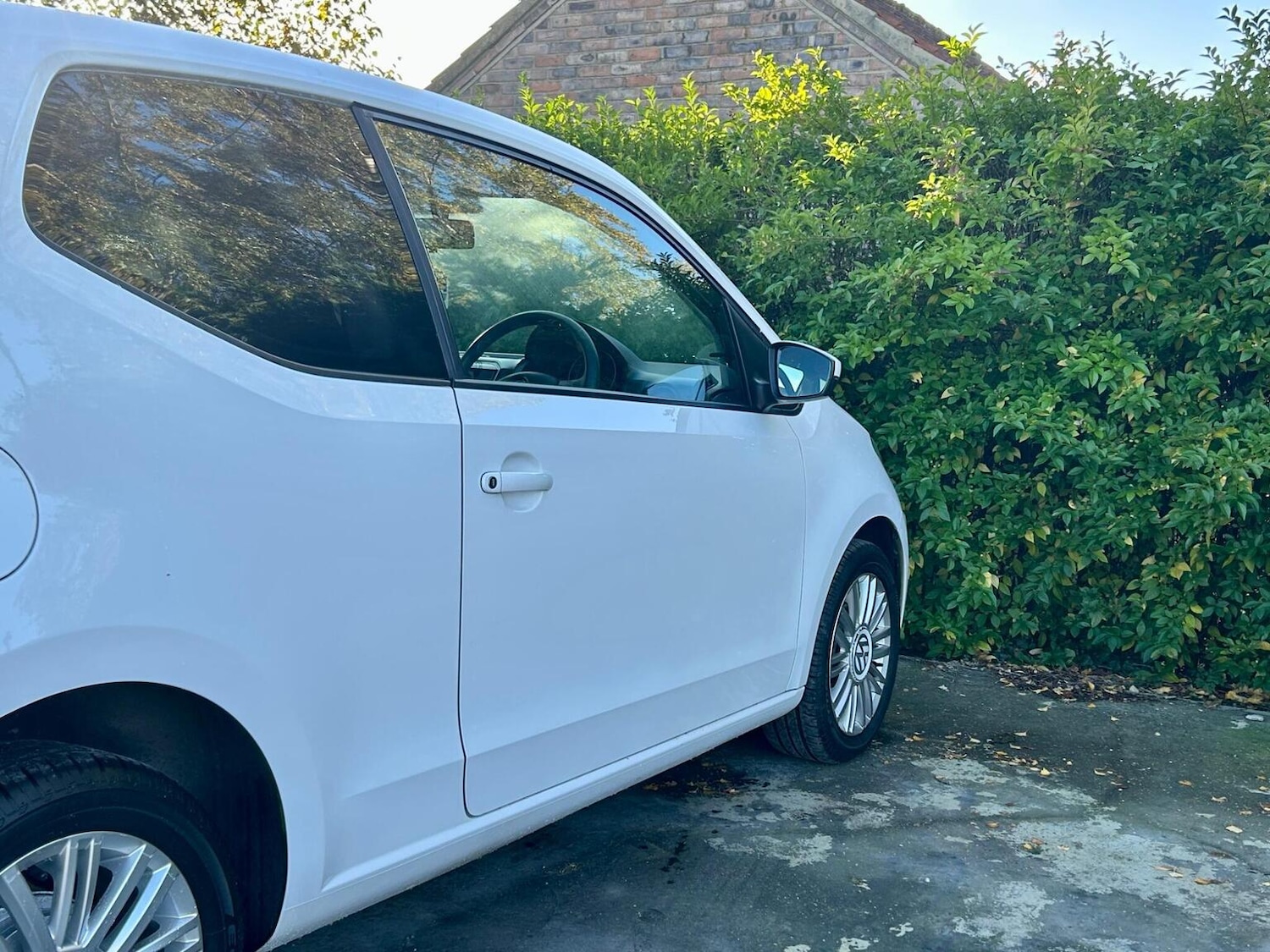 Used Volkswagen up! 2016 for sale - 76877459: Photo 17