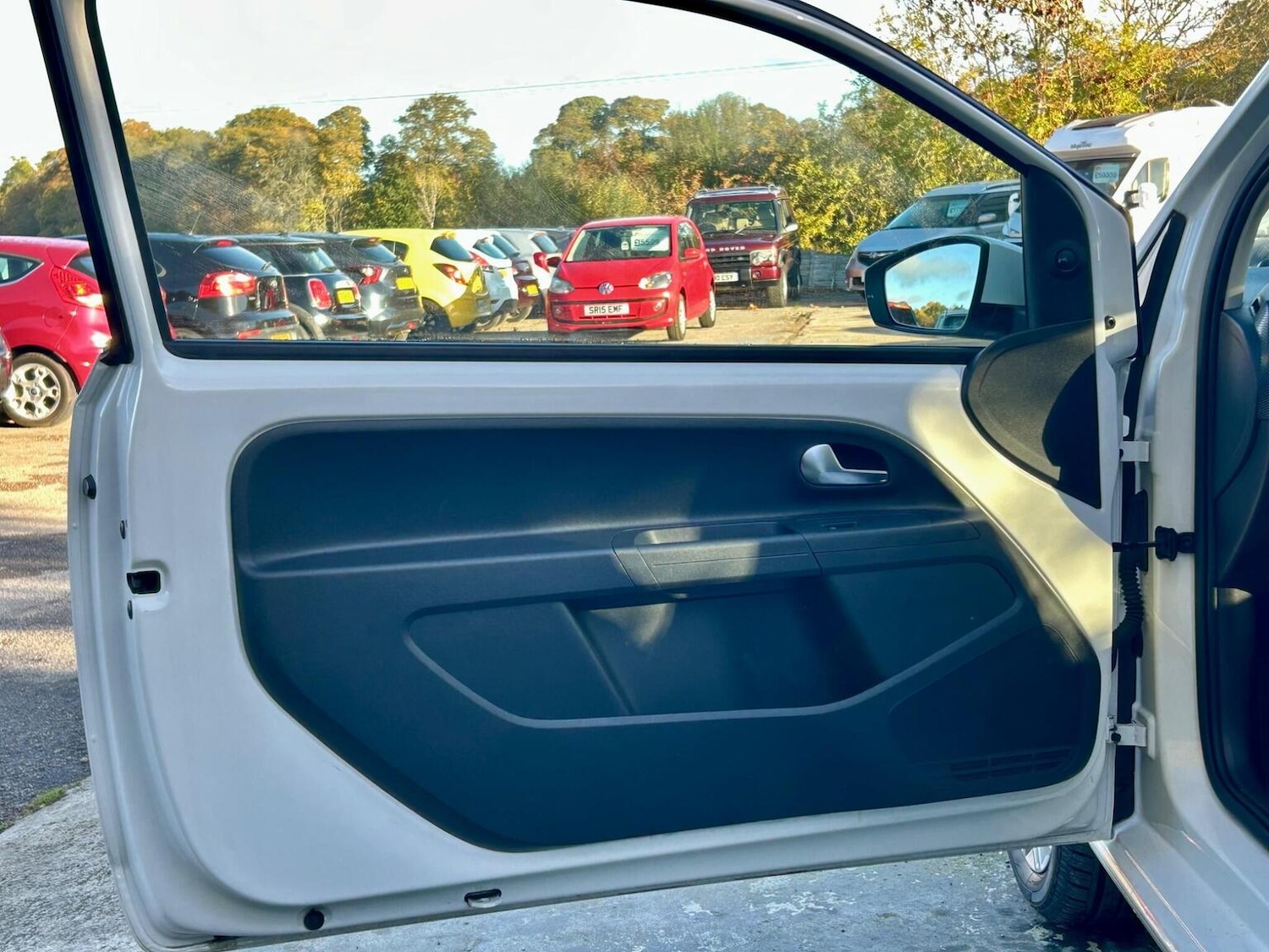 Used Volkswagen up! 2016 for sale - 76877459: Photo 22