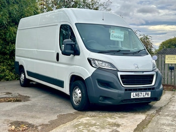 Used Peugeot Boxer 2017 for sale - 76167252: Photo